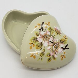 Sadler Floral Blossom Heart Shaped Trinket Box Vtg